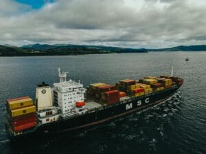 Top platforme de training online pentru companii mari. Cursuri și resurse de formare profesională pentru angajați.