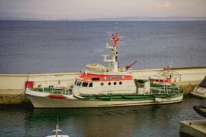 Read more about the article Top 10 Echipamente Navale Indispensabile pentru Cursurile STCW în România în Iulie 2026