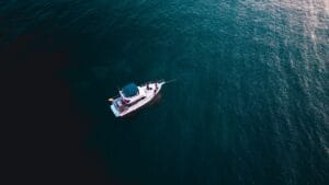 Read more about the article Top 8 Oportunități Educative STCW pentru Marinarul Român, Iulie 2026